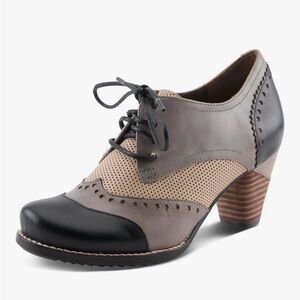 L'ATISTE Black, Tan Gray Lace-Up Heels